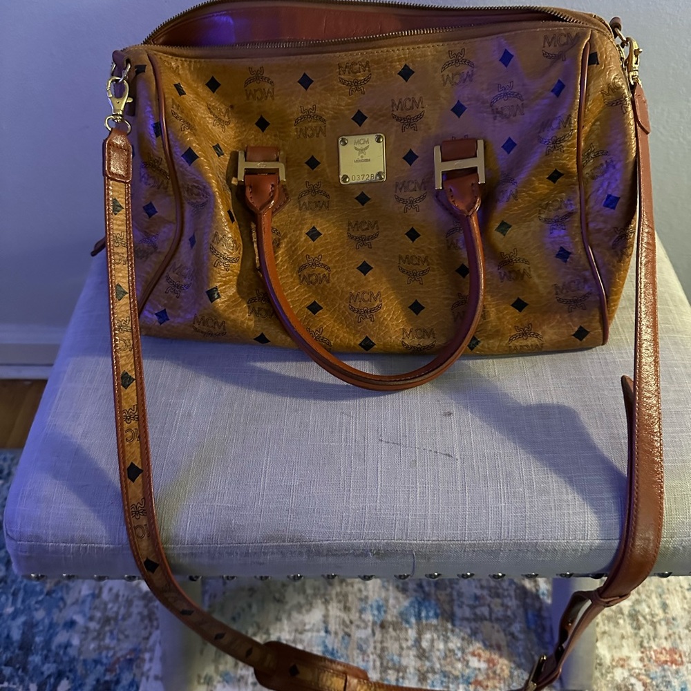 MCM shoulder bag with removable strap